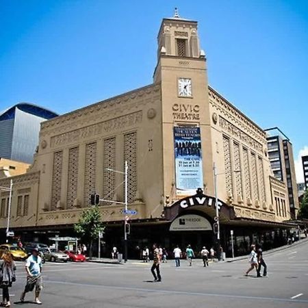 Just Opposite To Sky Tower , 2 Bed 2 Bath In Cbd Leilighet Auckland Eksteriør bilde